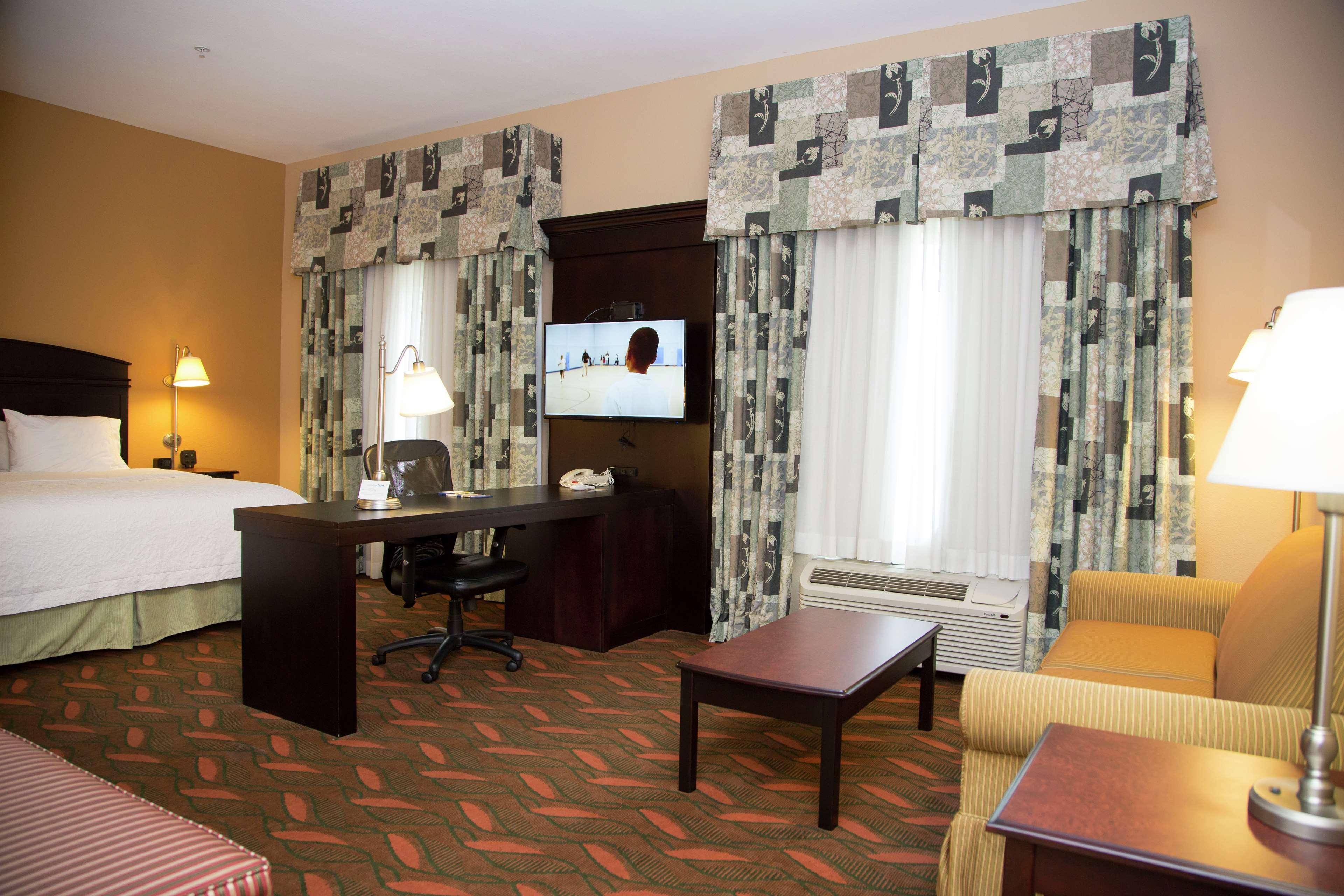 Hampton Inn & Suites Houston Rosenberg Exterior foto